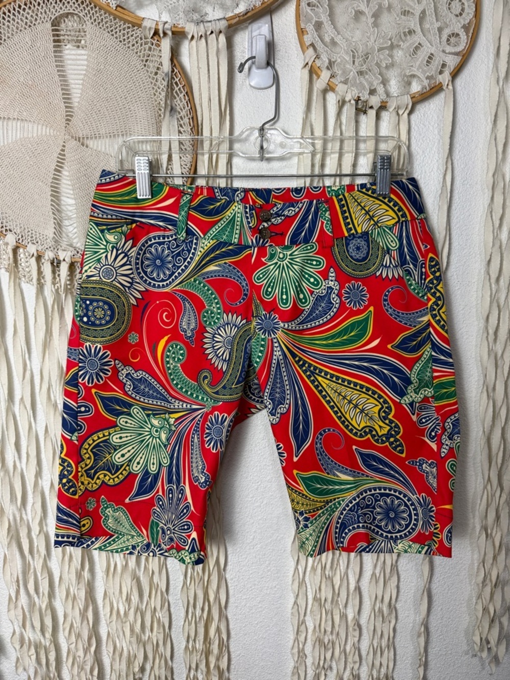 Loudmouth Ladies Golf Shorts in "Hotal Lobby" Print Size US4